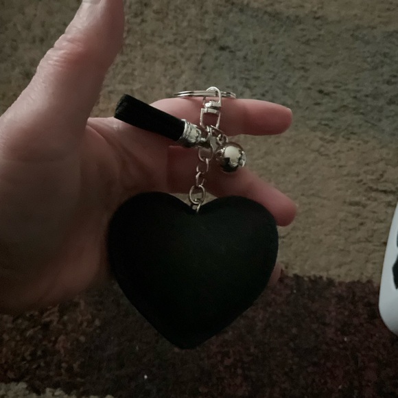 NWT Glitzy “Blessed” key ring - Picture 2 of 2